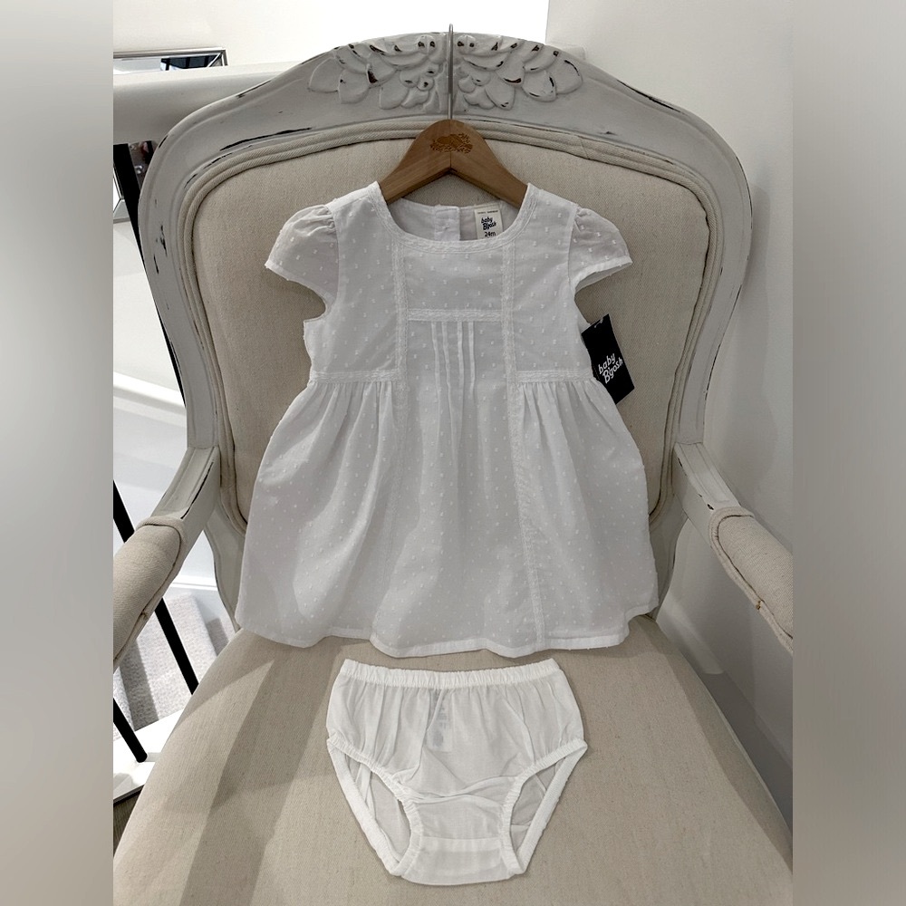 🐇 Baby 24 Mth Swiss Dot Cotton dress with Smocking, lace & Matching Panty NWT